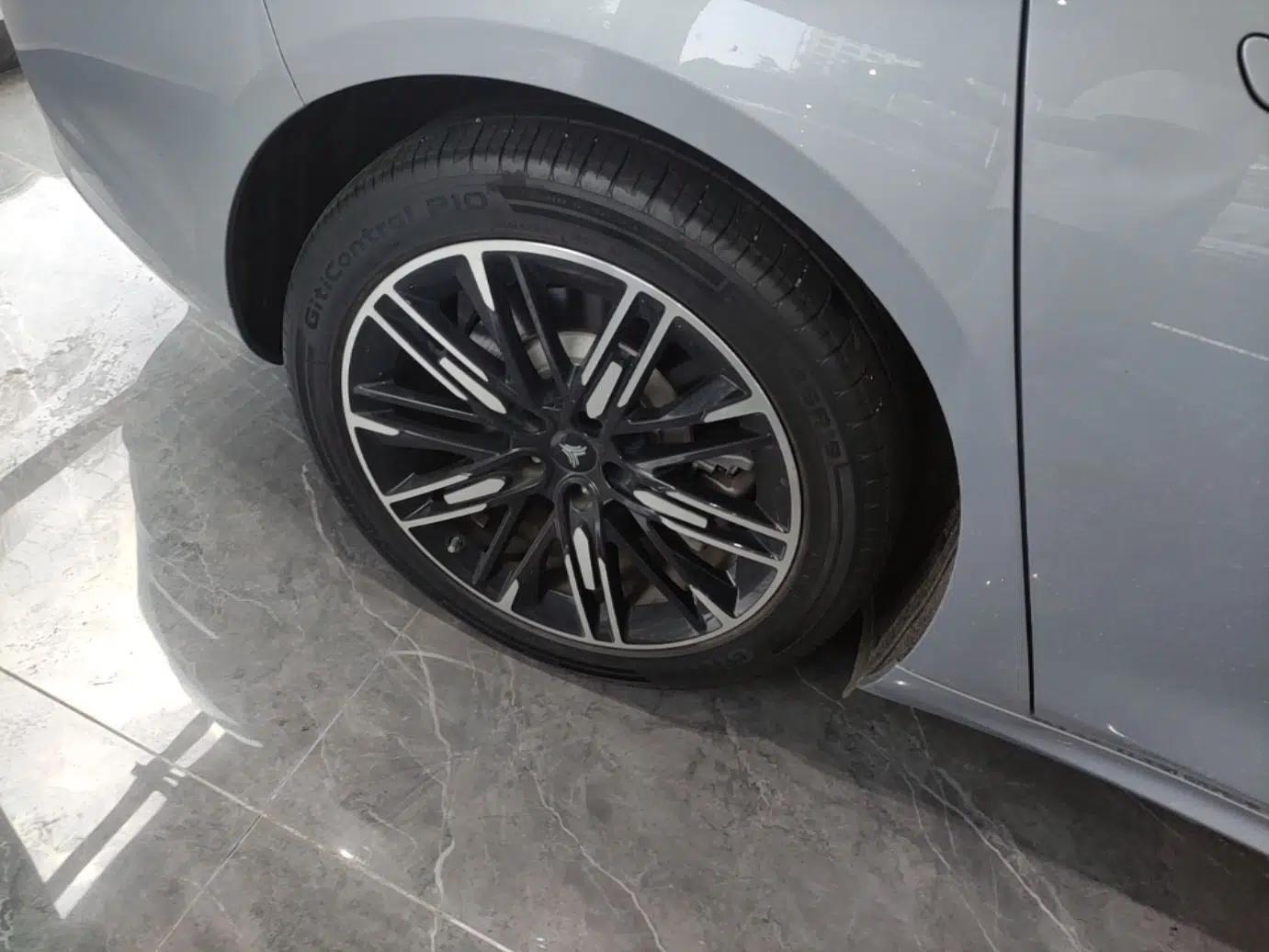 NETA S 2023 Pure Electric 520km Rear-Drive Lite Version — миниатюра 11