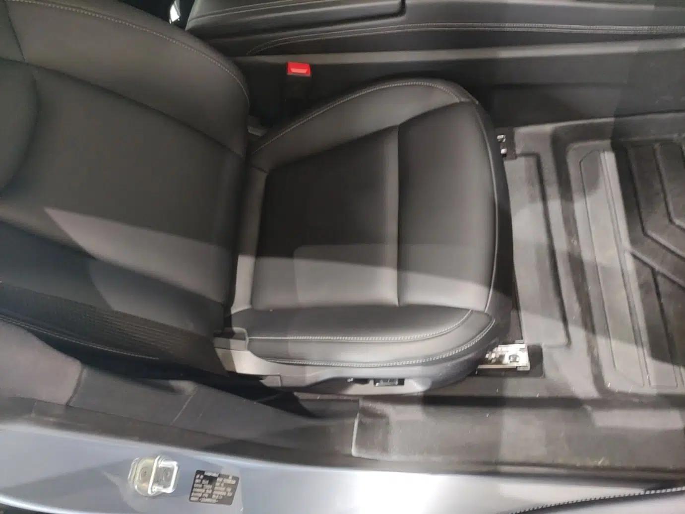 NETA S 2023 Pure Electric 520km Rear-Drive Lite Version — миниатюра 19