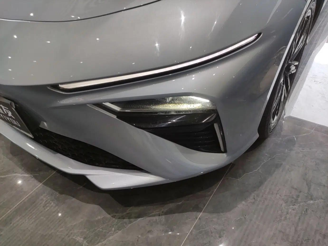 NETA S 2023 Pure Electric 520km Rear-Drive Lite Version — миниатюра 8