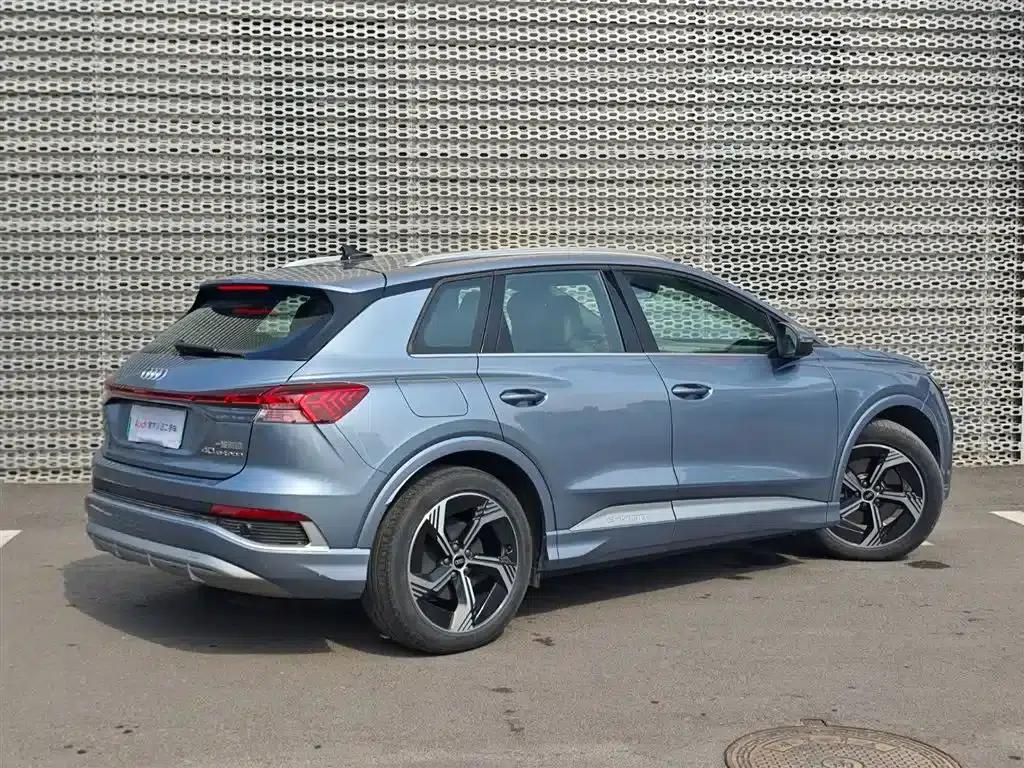 Audi Q4 e-tron 2024 Model 40 e-tron Trailblazer — миниатюра 4
