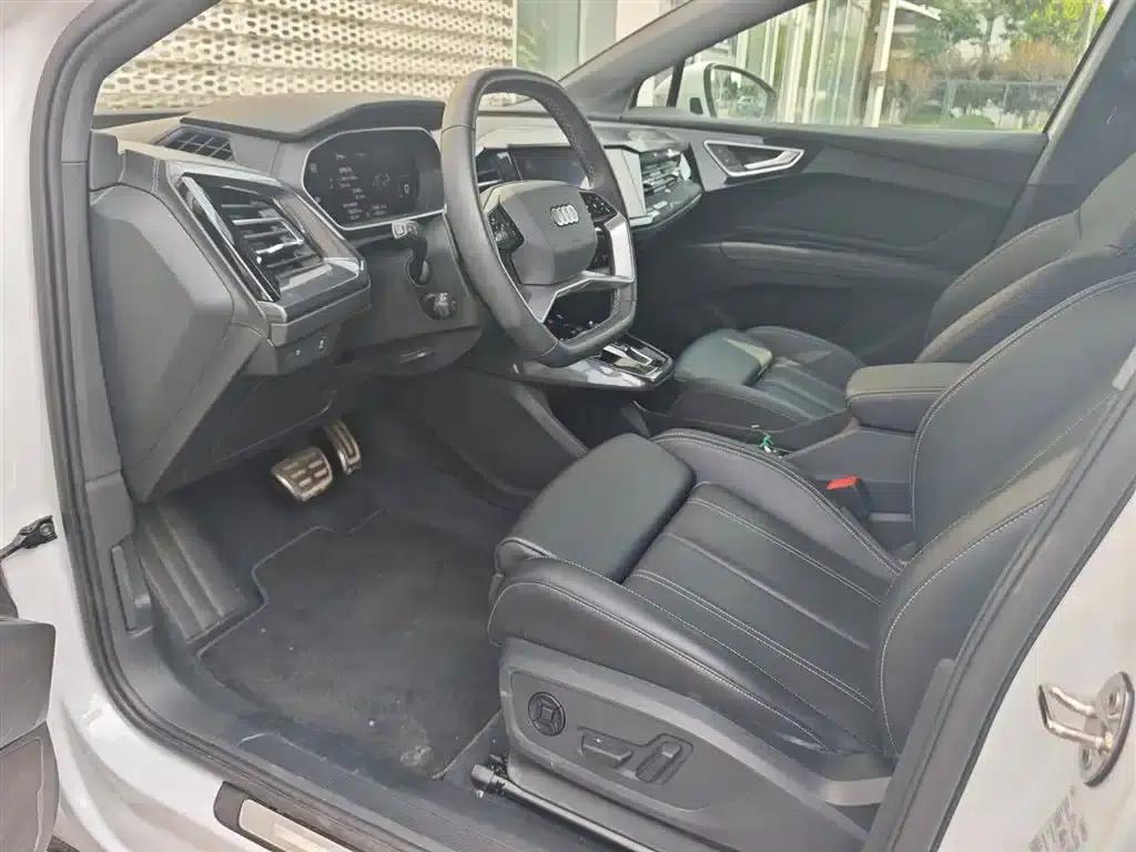 Audi Q4 e-tron 2024 Model 40 e-tron Trailblazer — миниатюра 15