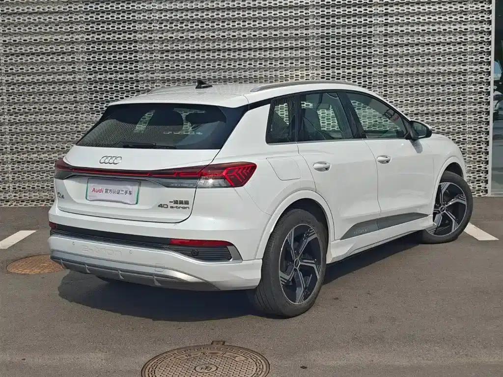 Audi Q4 e-tron 2024 Model 40 e-tron Trailblazer — миниатюра 4