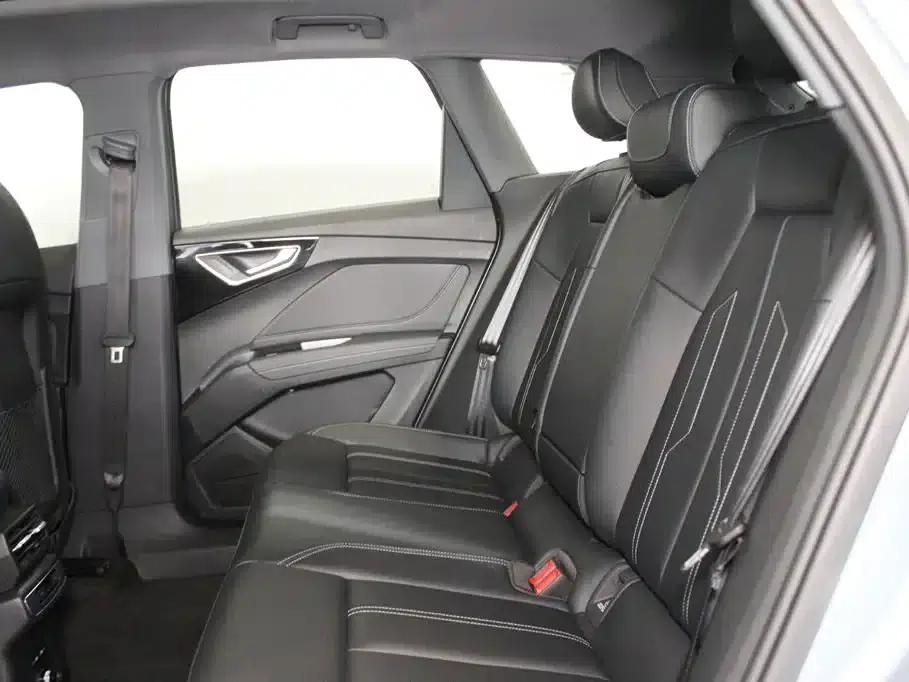 Audi Q4 e-tron 2024 Model 40 e-tron Adventure Edition — миниатюра 8