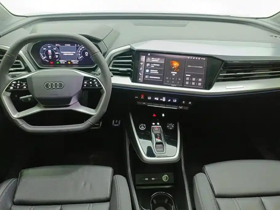 Audi Q4 e-tron 2022 40 e-tron Adventure Edition — миниатюра 11