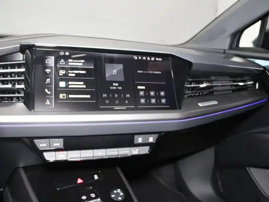 Audi Q4 e-tron 2024 Model 40 e-tron Adventure Edition — миниатюра 11