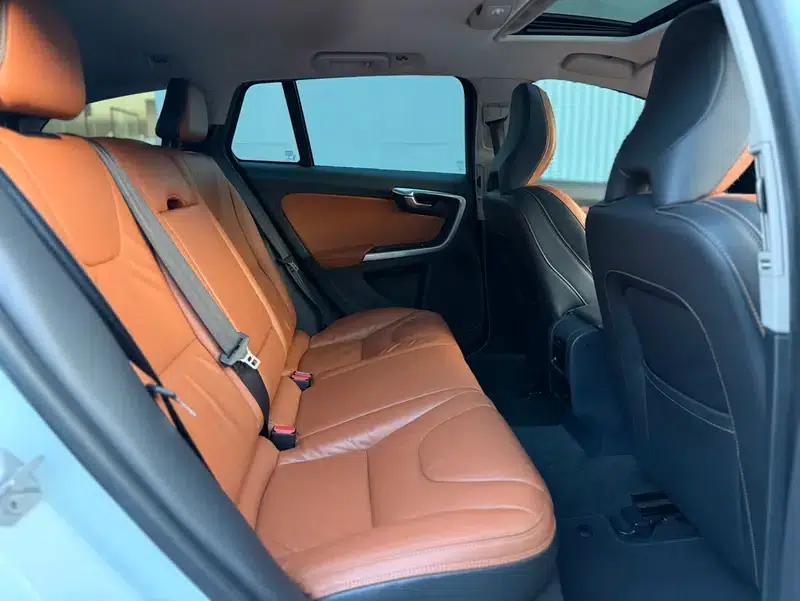 2014 Volvo V60 T5 Smart Edition — миниатюра 11