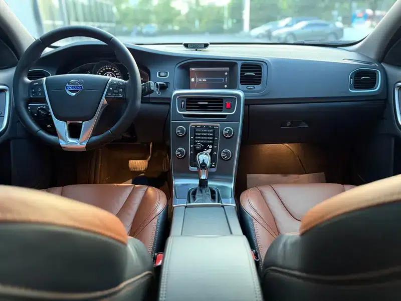 2014 Volvo V60 T5 Smart Edition — миниатюра 7