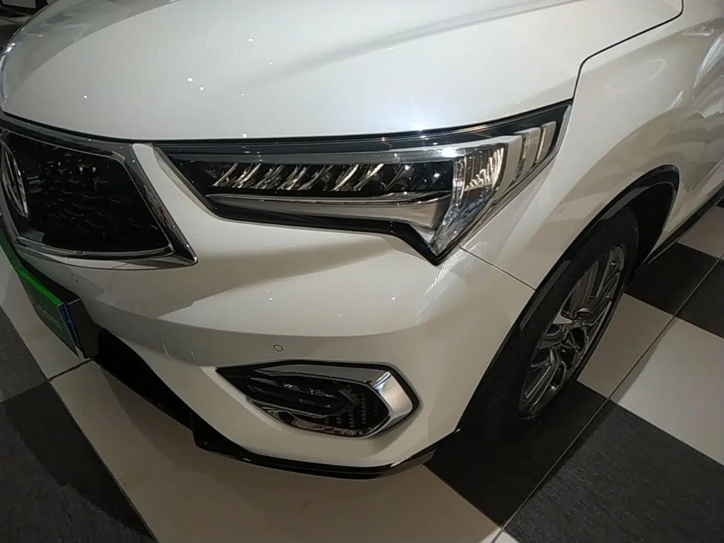 Acura CDX 2016 1.5T Four-Wheel Drive Smart Edition — миниатюра 8