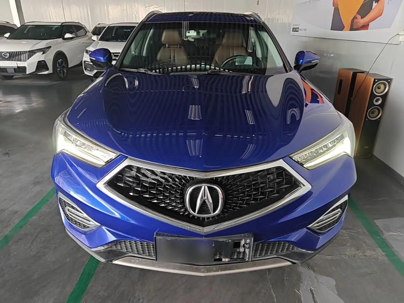 Acura CDX 2016 1.5T Two-Wheel Drive Deluxe Edition — миниатюра 2