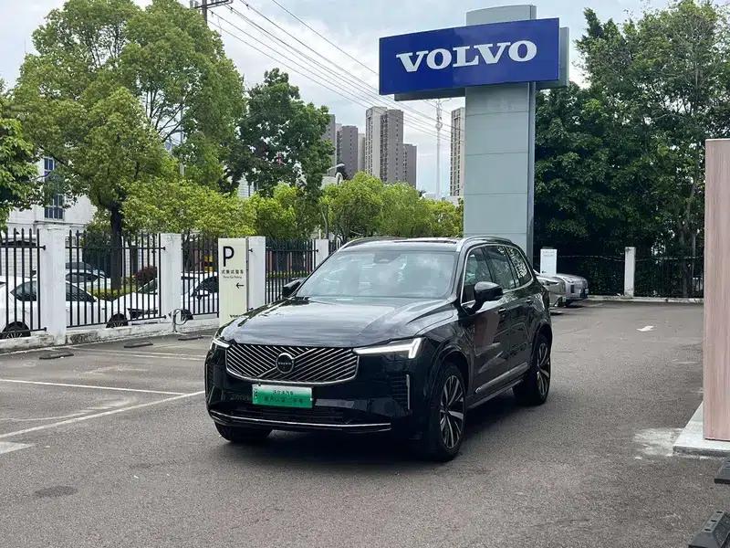 Volvo XC90 PHEV 2025 E-Drive Hybrid T8 Long Range Premium Luxury Edition 7-Seater — миниатюра 1
