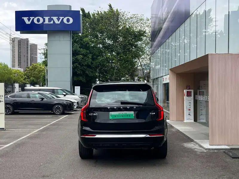 Volvo XC90 PHEV 2025 E-Drive Hybrid T8 Long Range Premium Luxury Edition 7-Seater — миниатюра 5