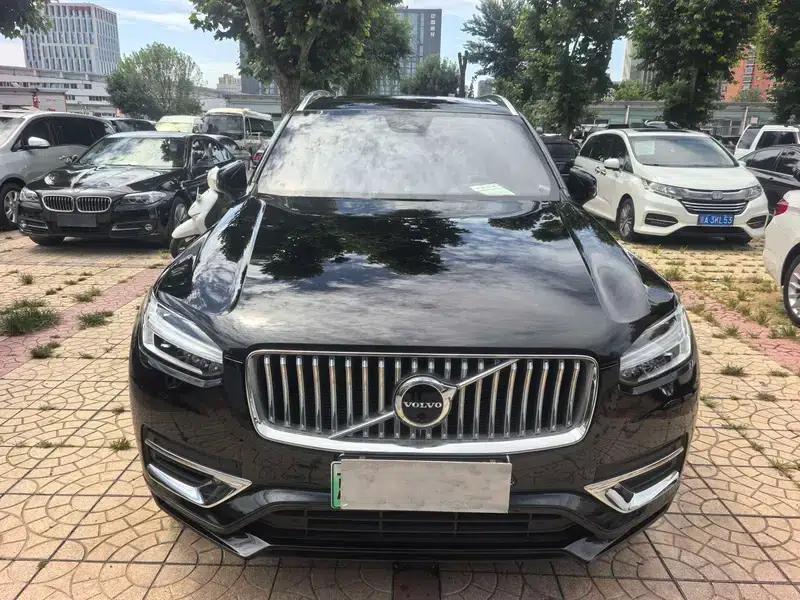 Volvo XC90 PHEV 2023 E-Drive Hybrid T8 Long Range Premium Luxury Edition 7-Seater — миниатюра 2