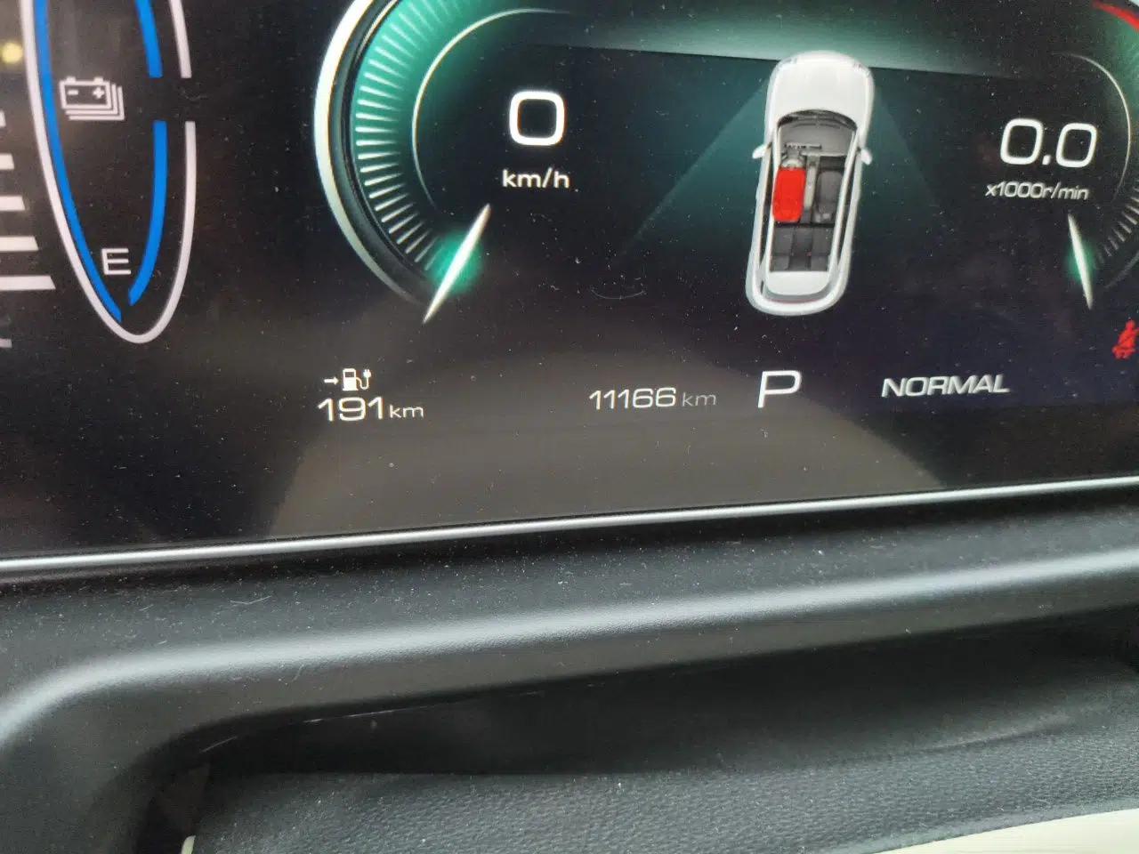 ORA Good Cat 2025 Model, 401km Classic Edition — миниатюра 12