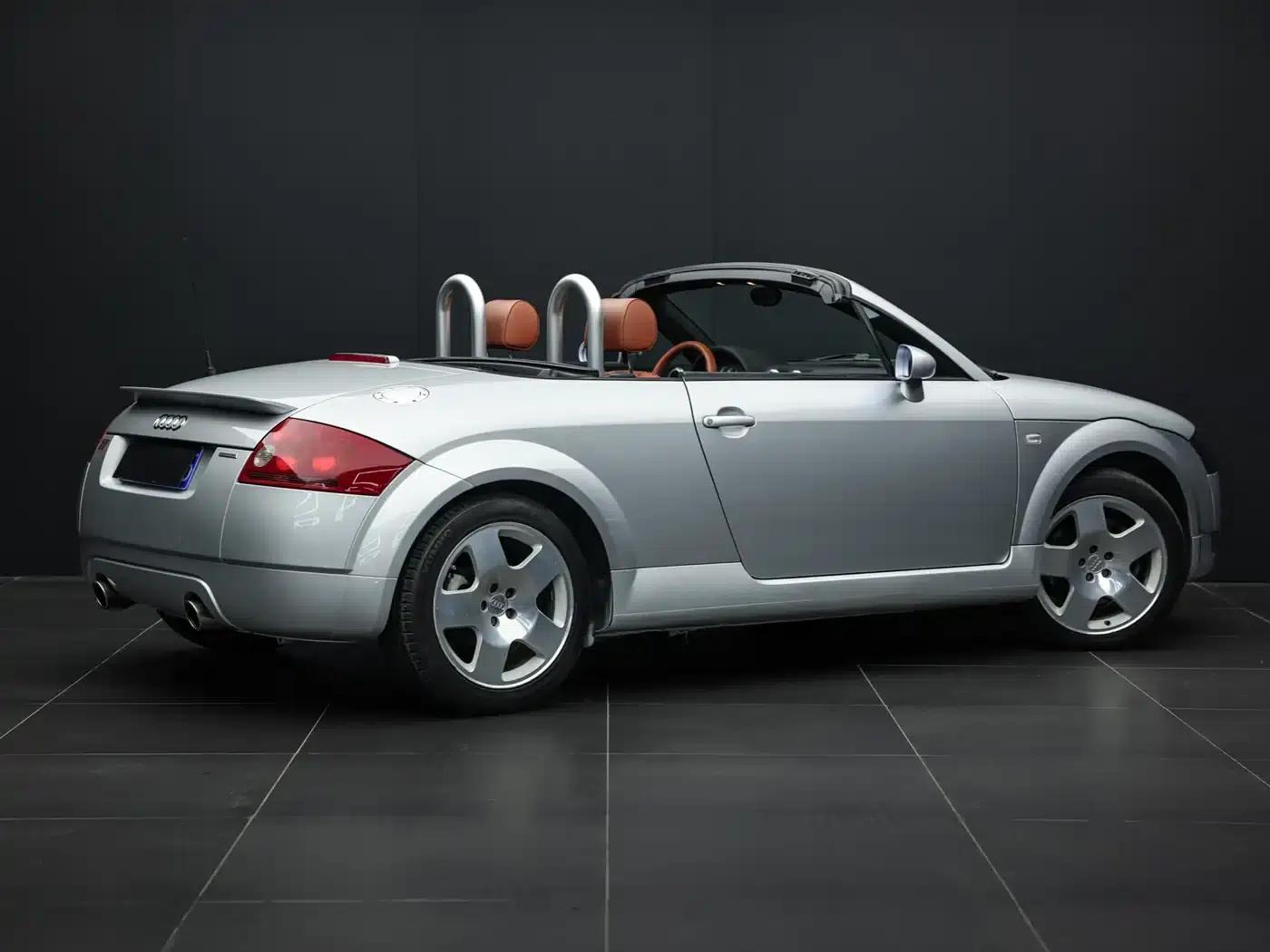 2004 Audi TT Roadster 1.8T — миниатюра 4