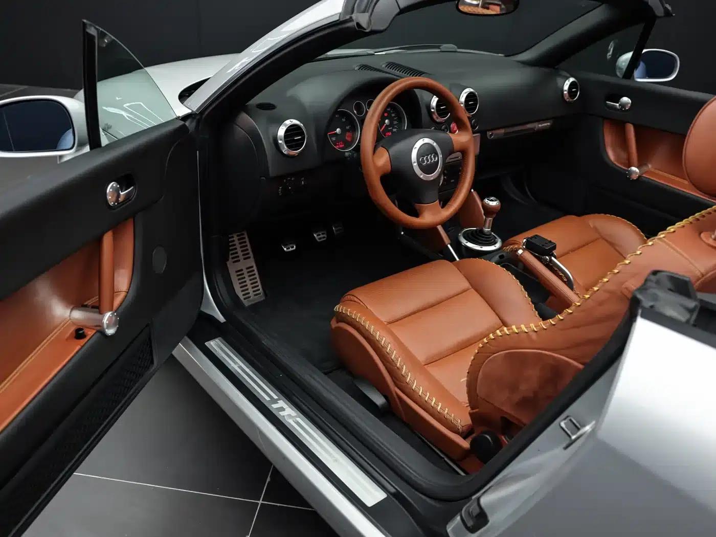 2004 Audi TT Roadster 1.8T — миниатюра 9