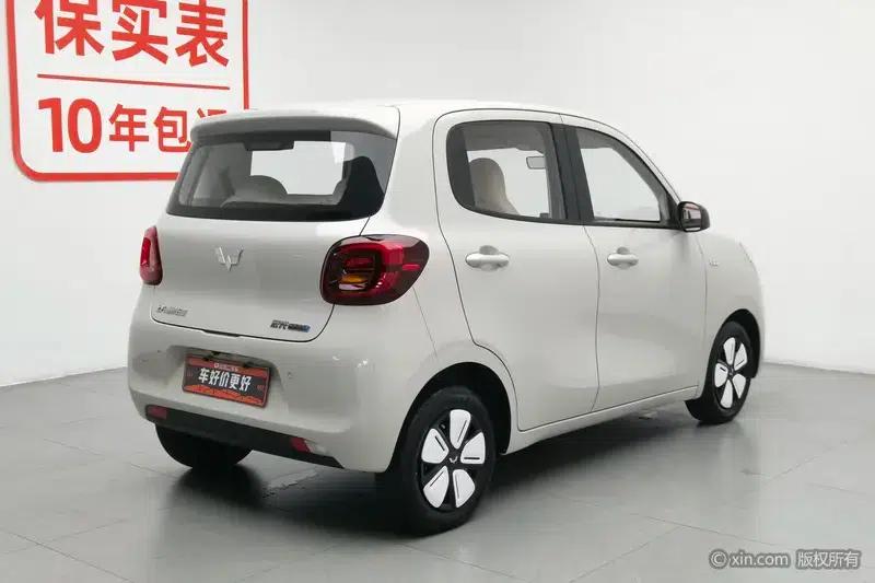 Wuling Hongguang MINIEV 2025 Model, 205km/h, Lithium Iron Phosphate, Four-Door Premium Edition — миниатюра 4