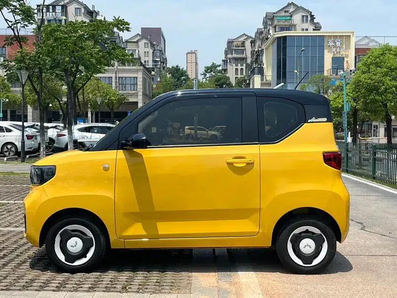 Wuling Hongguang MINIEV 2022 Macaron Premium Edition (Lithium Iron Phosphate) — миниатюра 4
