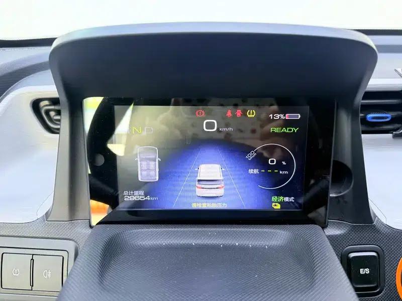 Wuling Hongguang MINIEV 2022 Easy Edition (Lithium Iron Phosphate) — миниатюра 15