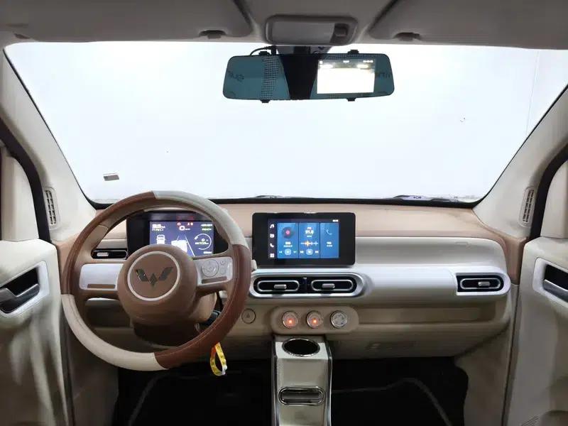 Wuling Hongguang MINIEV 2024 Model 215km Advanced Edition (Lithium Iron Phosphate) — миниатюра 14