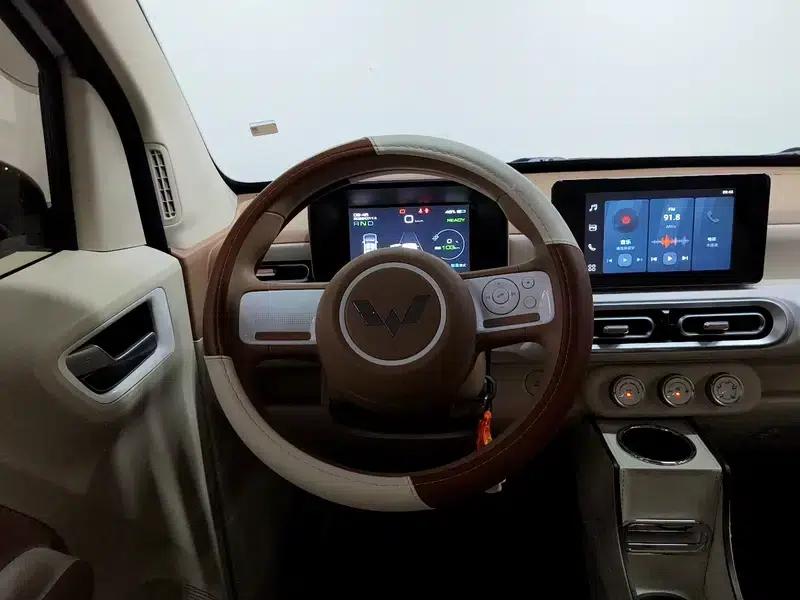 Wuling Hongguang MINIEV 2024 Model 215km Advanced Edition (Lithium Iron Phosphate) — миниатюра 16