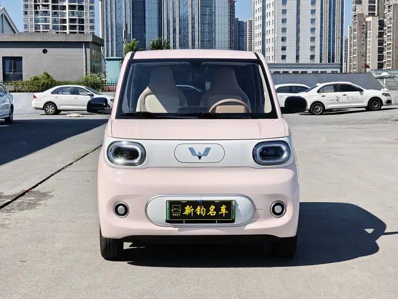 Wuling Hongguang MINIEV 2024 Model 215km/h Youth Edition (Lithium Iron Phosphate) — миниатюра 2