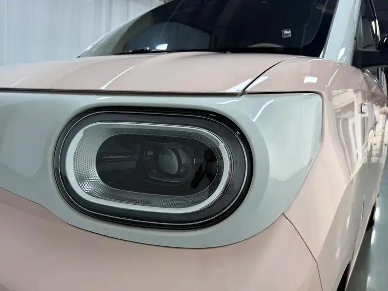 Wuling Hongguang MINIEV 2024 Model 215km Advanced Edition (Lithium Iron Phosphate) — миниатюра 12