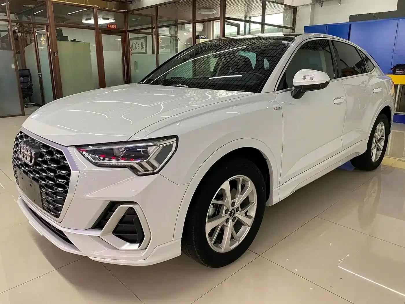 Audi Q3 Sportback 2022 35 TFSI Progressive — миниатюра 1