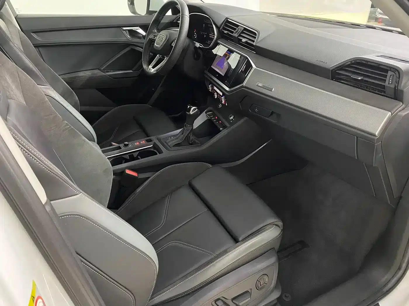 Audi Q3 Sportback 2022 35 TFSI Progressive — миниатюра 18