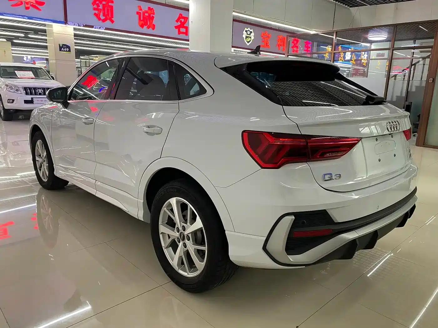 Audi Q3 Sportback 2022 35 TFSI Progressive — миниатюра 6