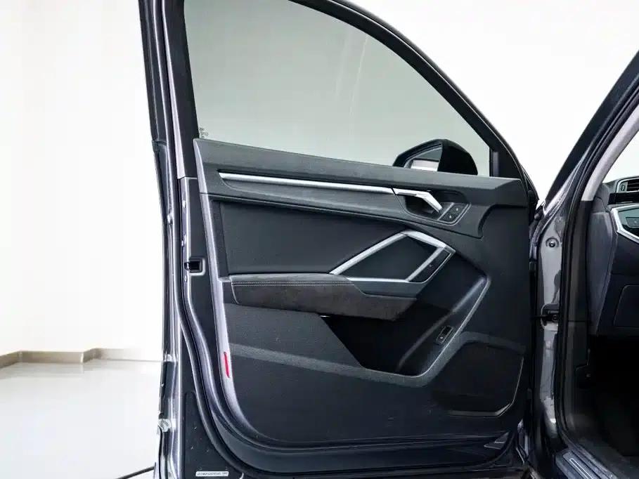 Audi Q3 Sportback 2022 40 TFSI Fashion Edition — миниатюра 11
