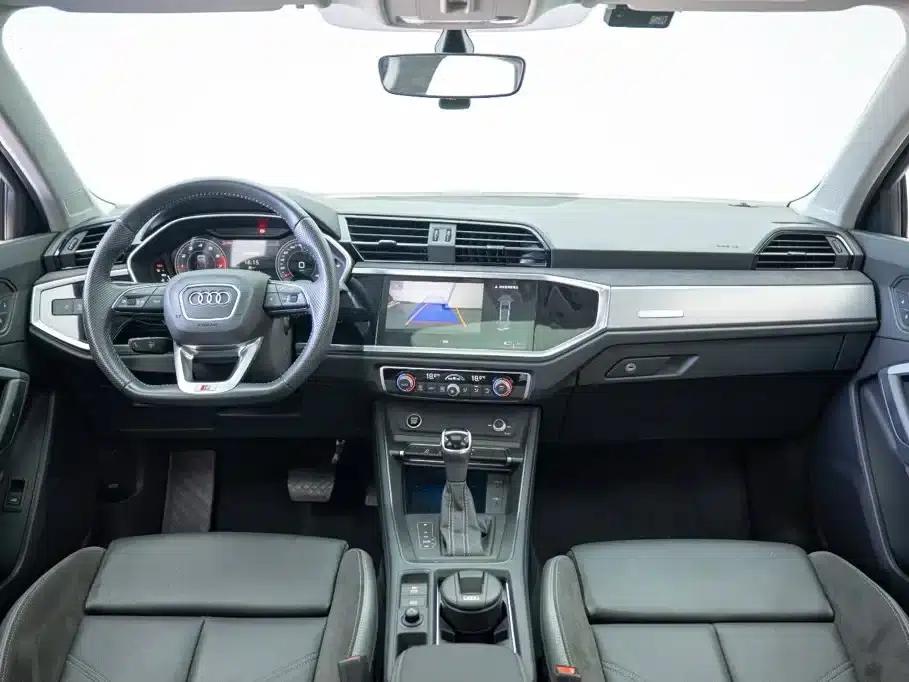Audi Q3 Sportback 2022 40 TFSI Fashion Edition — миниатюра 14