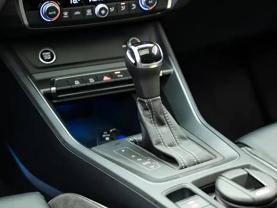 Audi Q3 Sportback 2022 40 TFSI Fashion Edition — миниатюра 19