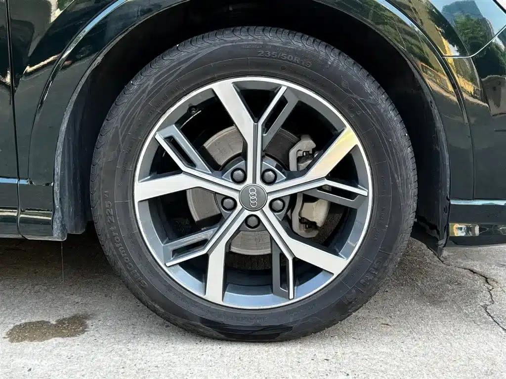 Audi Q3 Sportback 2020 40 TFSI Fashion Edition — миниатюра 6