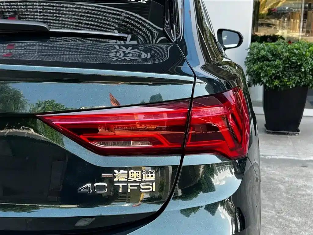 Audi Q3 Sportback 2020 40 TFSI Fashion Edition — миниатюра 8