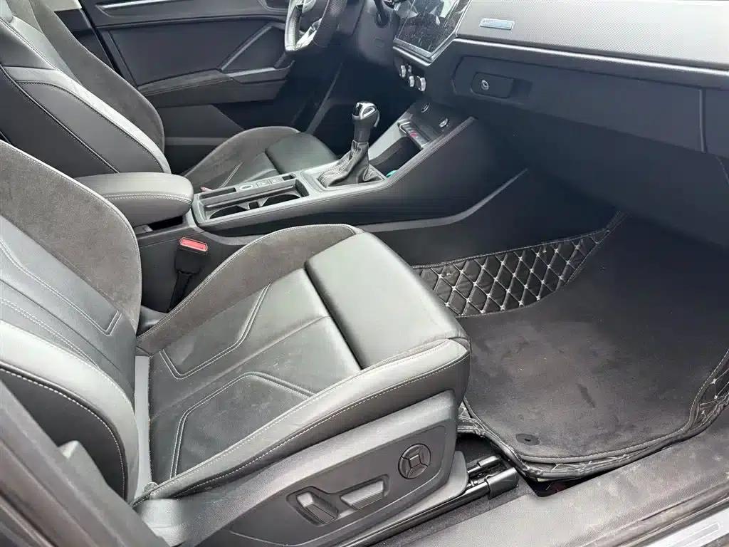 Audi Q3 Sportback 2022 40 TFSI Fashion Edition — миниатюра 6