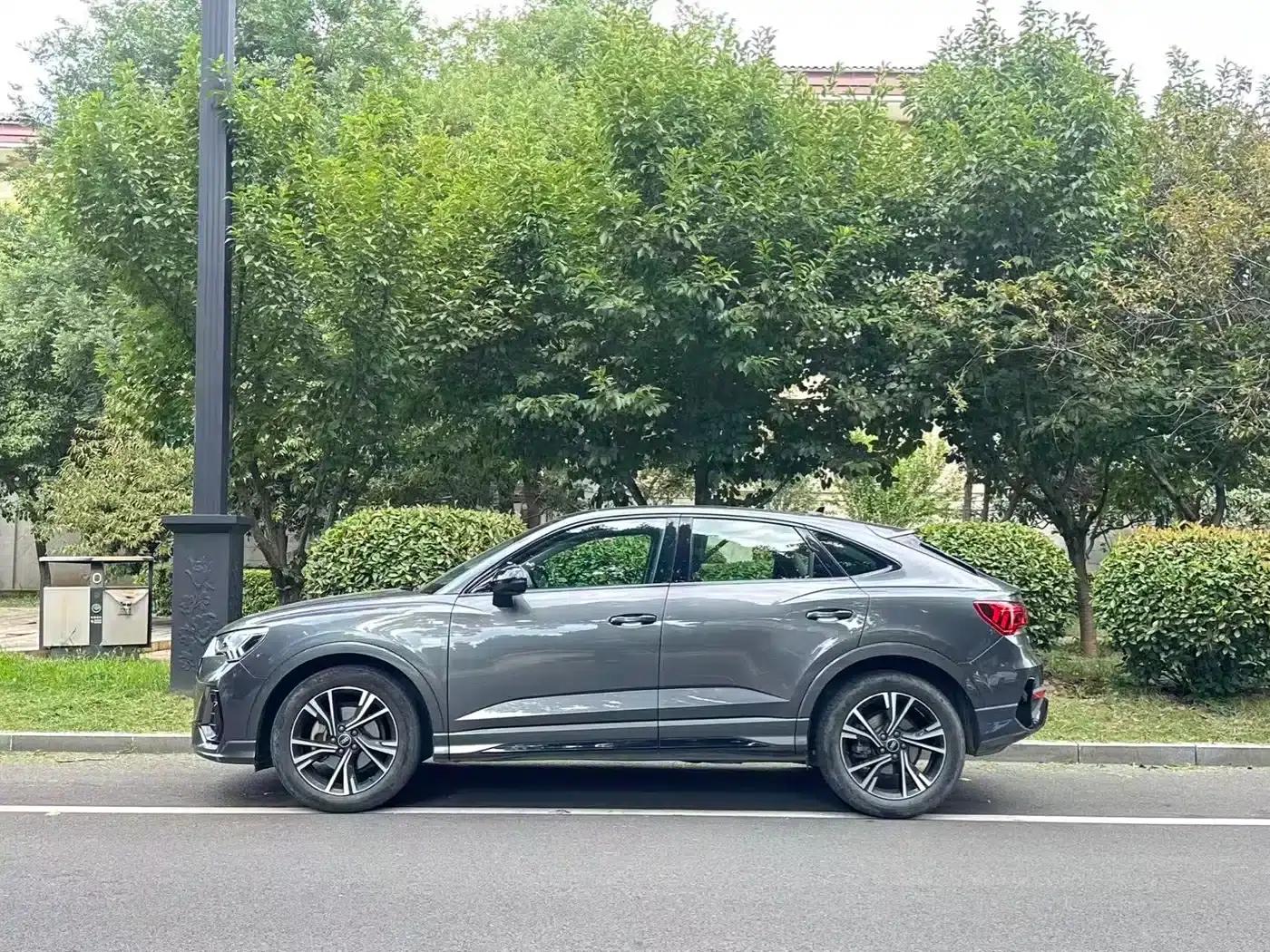 Audi Q3 Sportback 2023 40 TFSI Fashion Edition — миниатюра 3