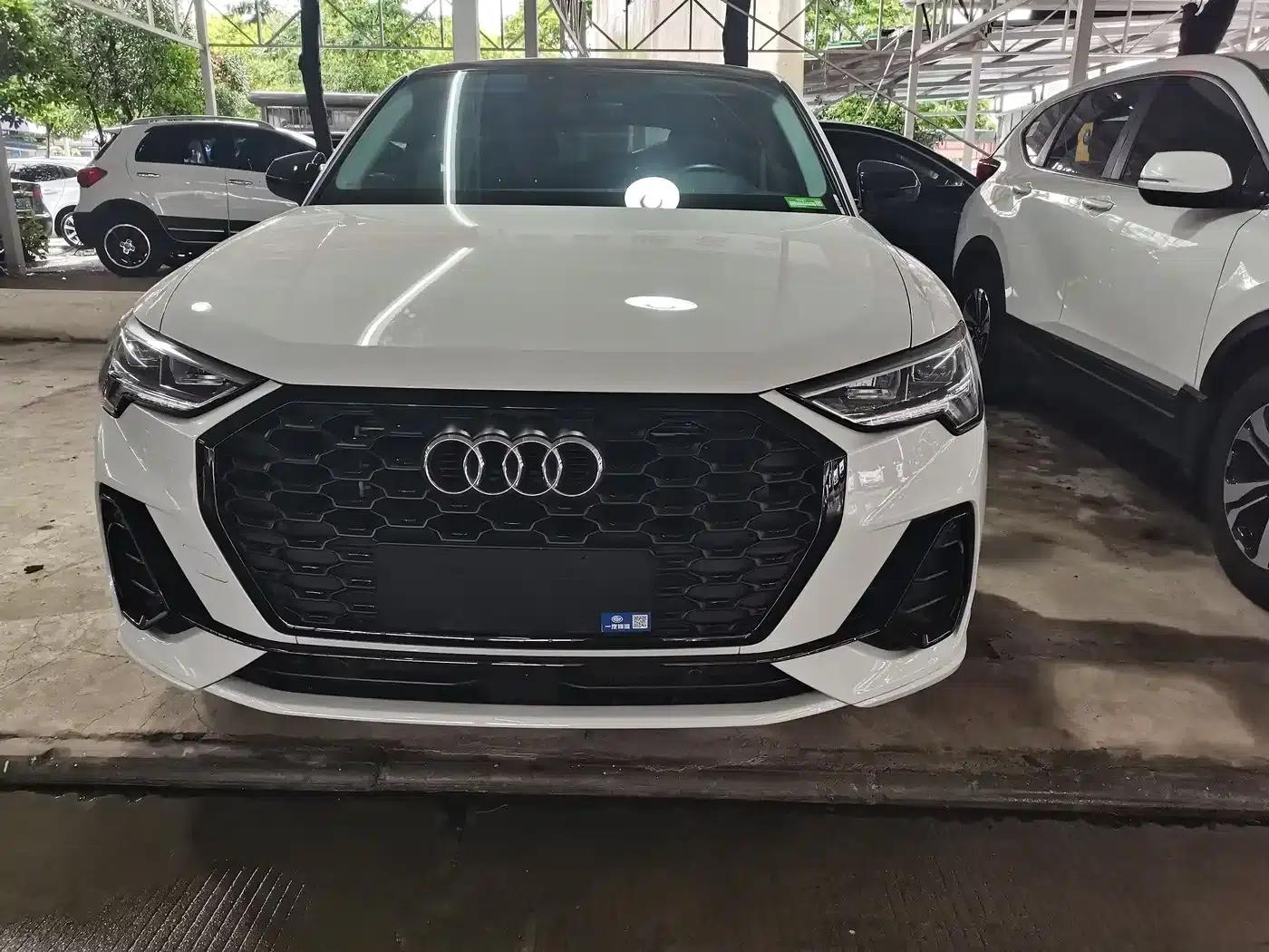 Audi Q3 Sportback 2022 40 TFSI Fashion Edition — миниатюра 2