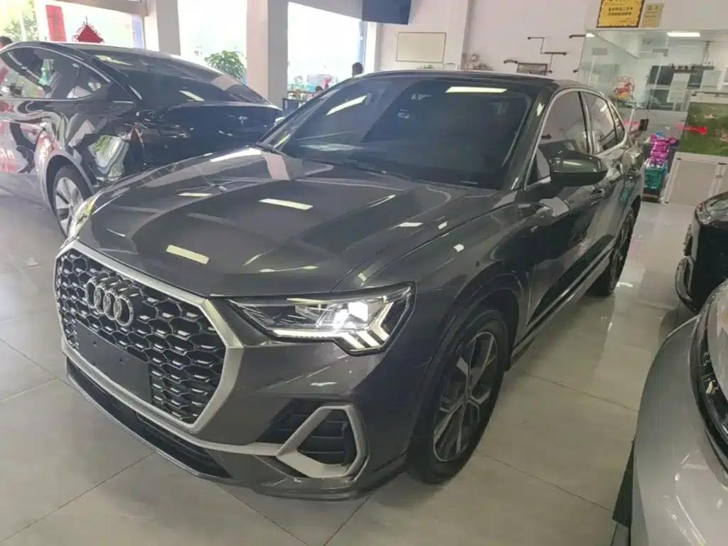 Audi Q3 Sportback 2020 40 TFSI Fashion Edition — миниатюра 2