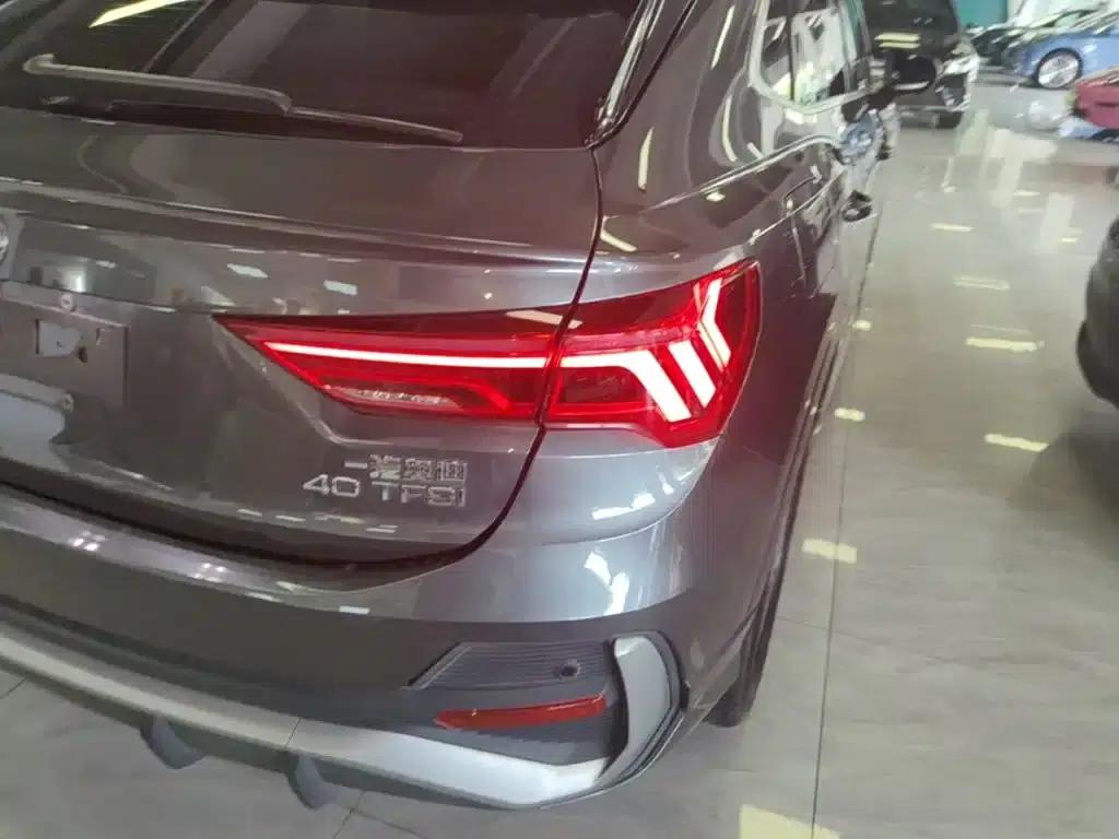 Audi Q3 Sportback 2020 40 TFSI Fashion Edition — миниатюра 8