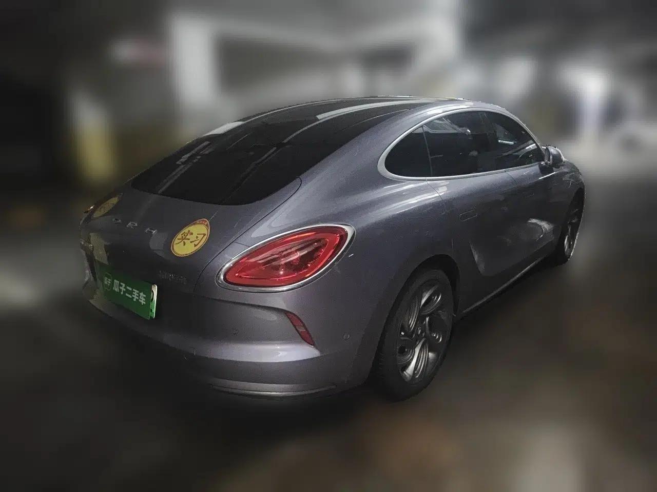 ORA Lightning Cat 2022 555 km Luxury Edition — миниатюра 6