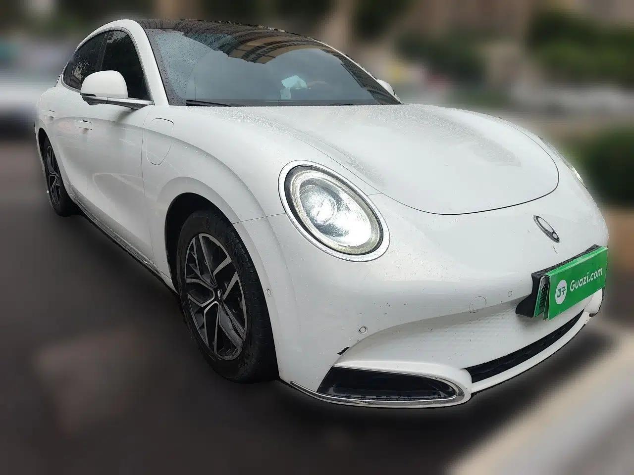 ORA Lightning Cat 2022 555 km Luxury Edition — миниатюра 3