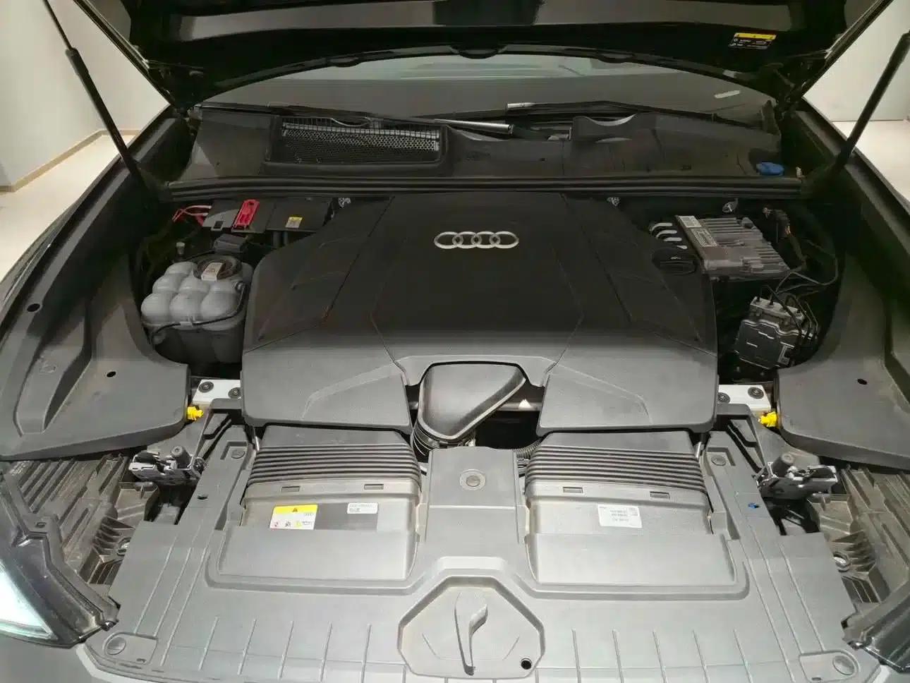 Audi Q8 2023 55 TFSI Premium Dynamic Edition — миниатюра 21