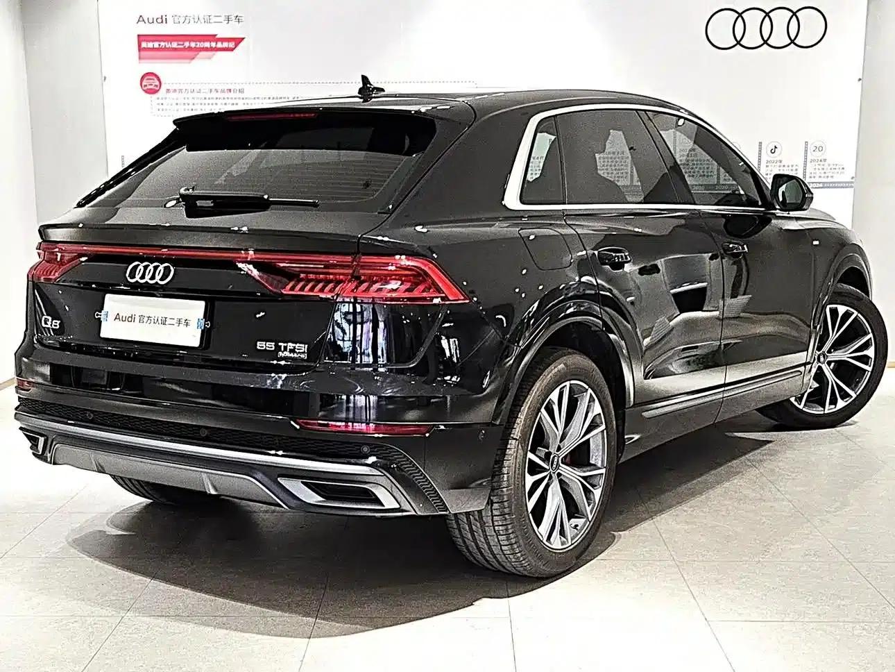 Audi Q8 2023 55 TFSI Premium Dynamic Edition — миниатюра 4