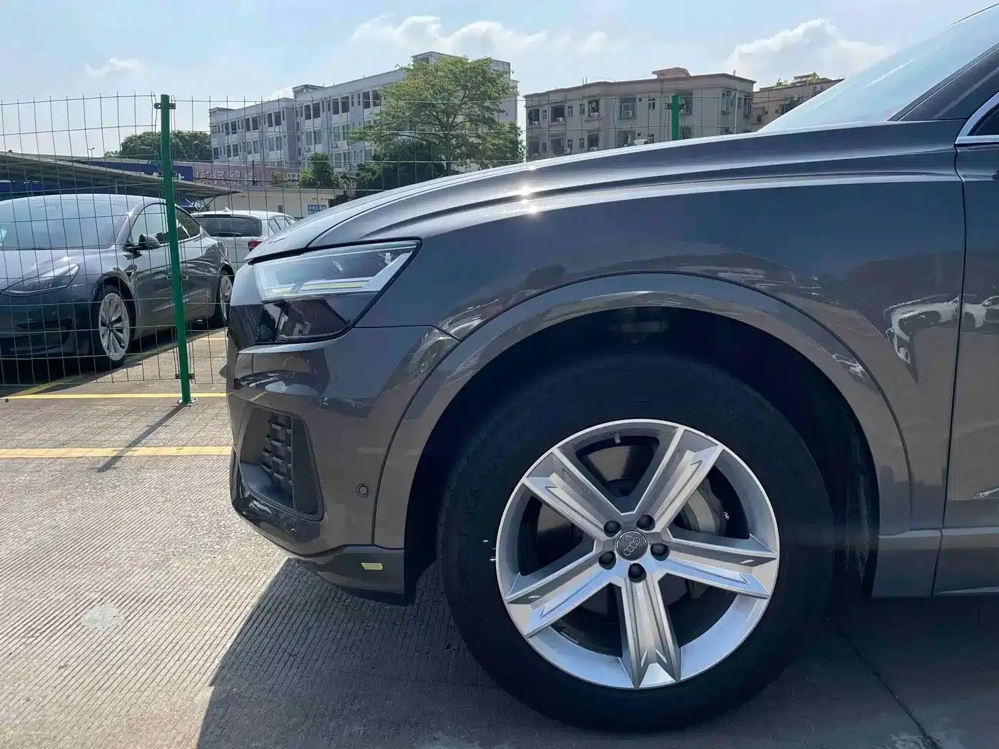 Audi Q8 2019 45 TFSI Luxury Elegance — миниатюра 7