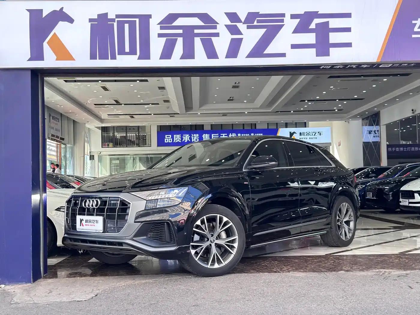 Audi Q8 2023 55 TFSI Luxury Dynamic — миниатюра 1