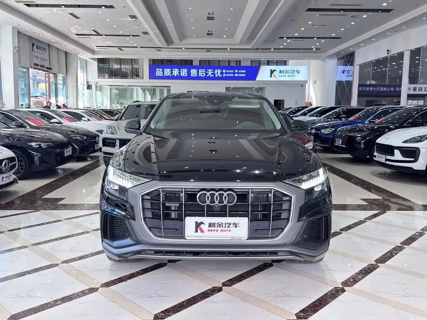 Audi Q8 2023 55 TFSI Luxury Dynamic — миниатюра 3