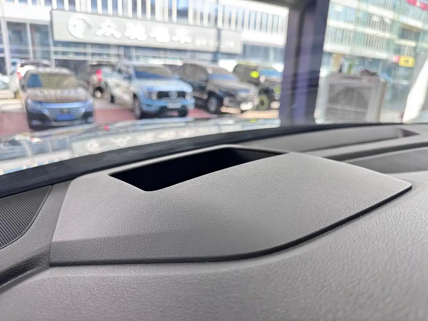 Audi Q8 2023 55 TFSI Luxury Dynamic — миниатюра 8