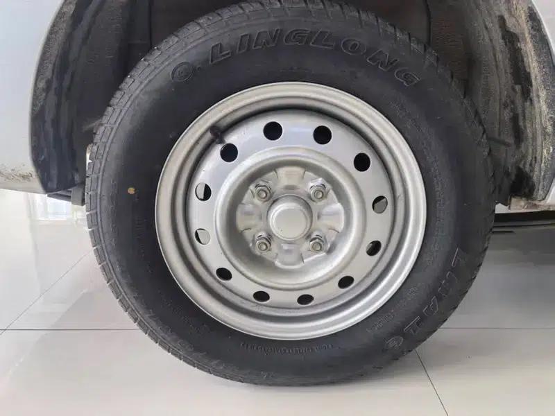 Wuling Hongguang V 2022 1.5L Sporty Edition with Hydraulic Power Steering — миниатюра 13