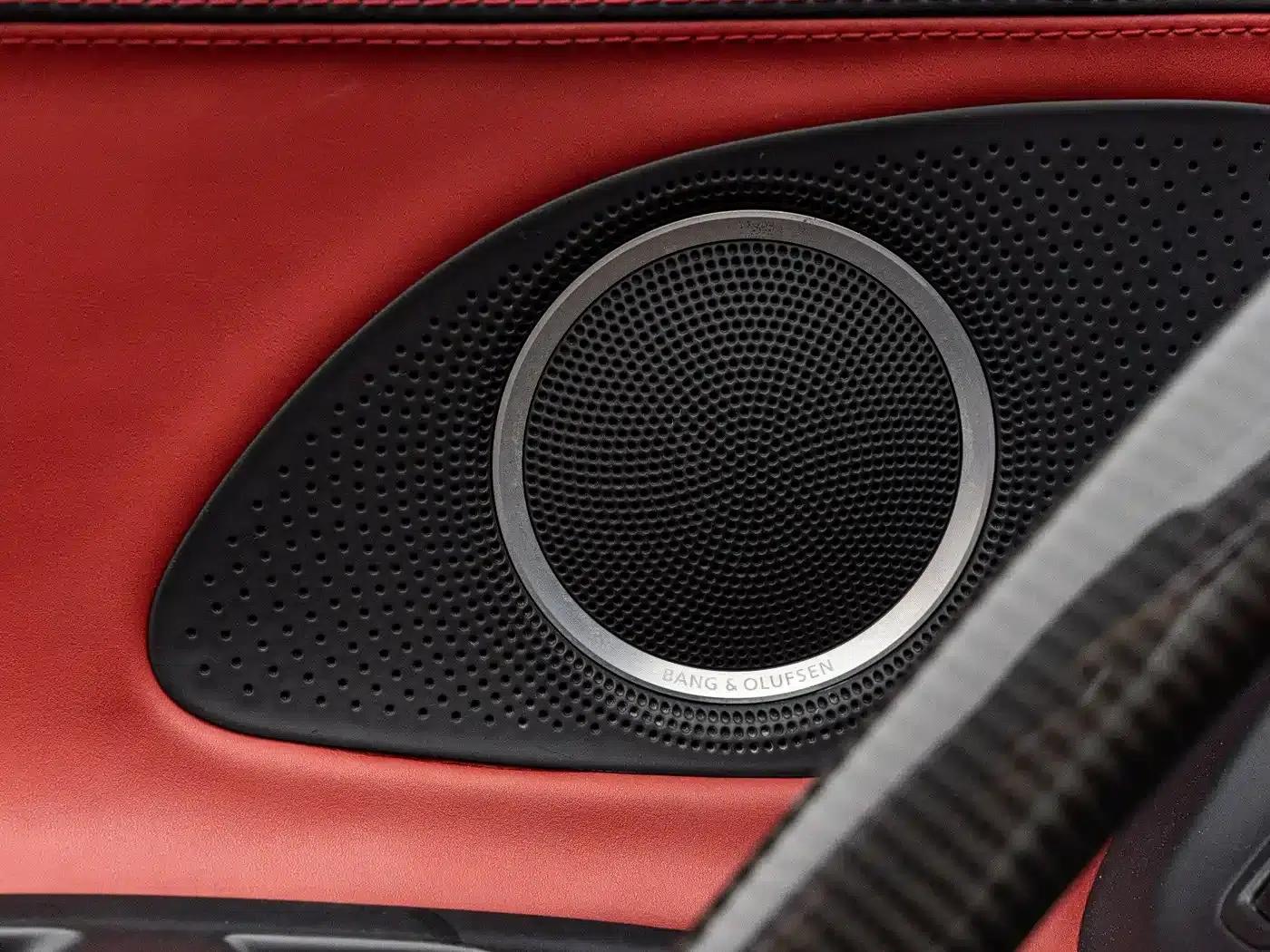 2011 Audi R8 Spyder 5.2 FSI quattro — миниатюра 18