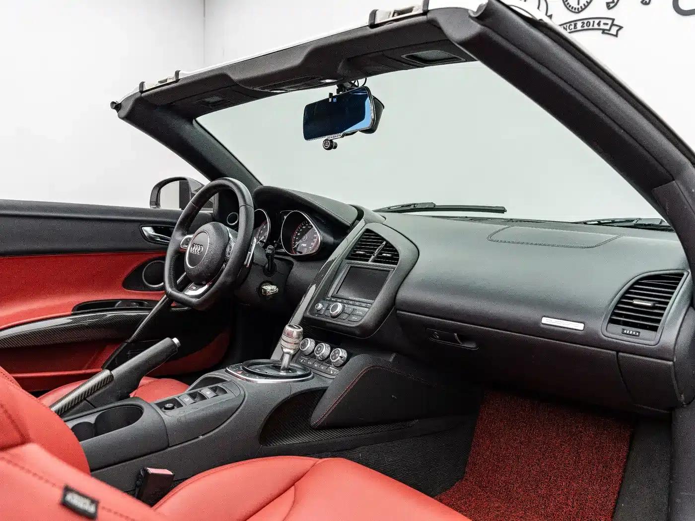 2011 Audi R8 Spyder 5.2 FSI quattro — миниатюра 7